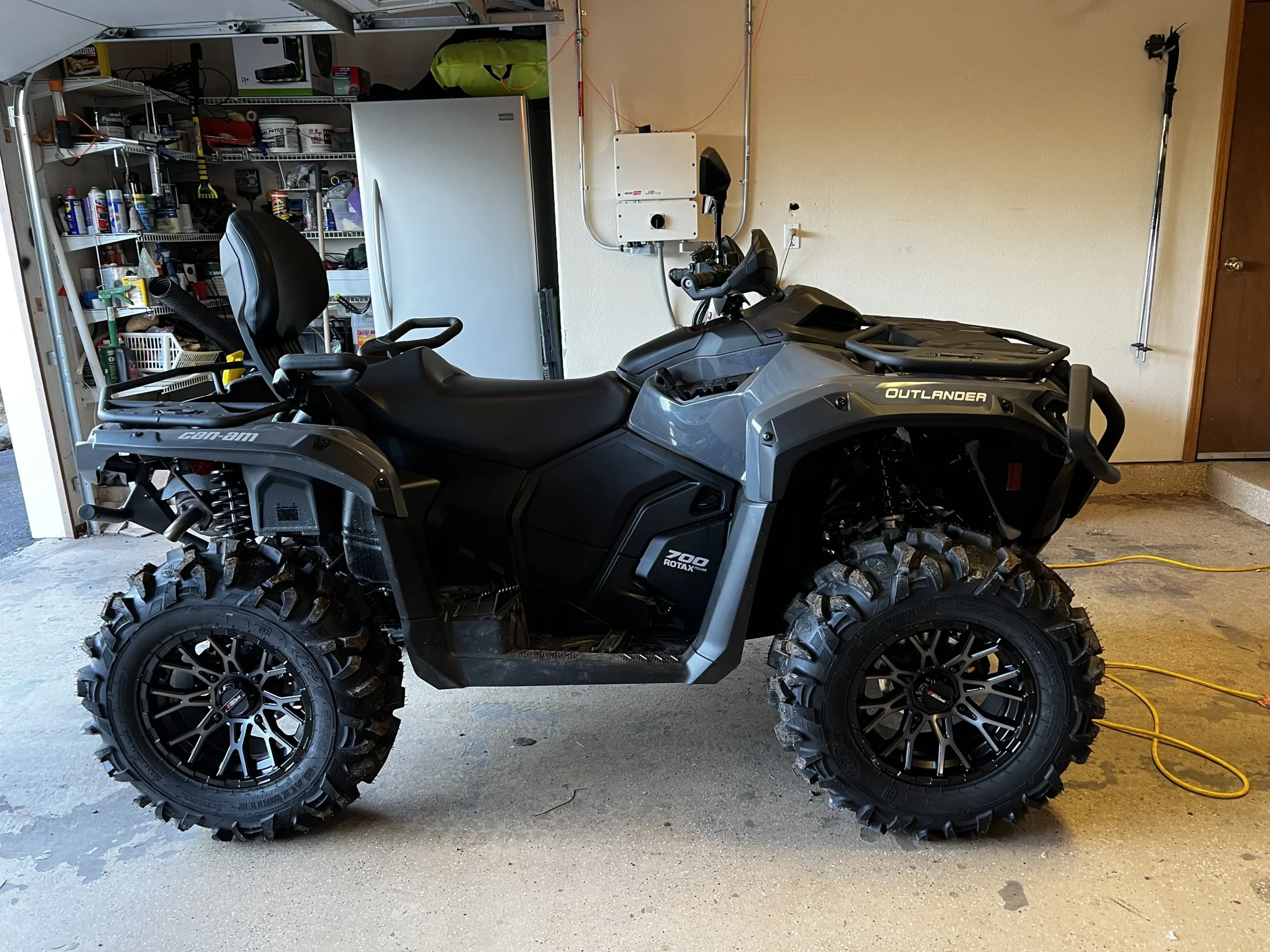 can am outlander max xt 700 4 wheeler quad bike atv